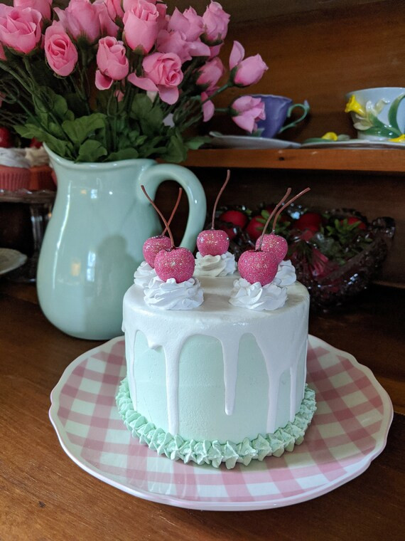 Fake cake/faux cake/artificial cake/fake food/artificial food/photo props/cake prop/drip cake/min... | Etsy (US)