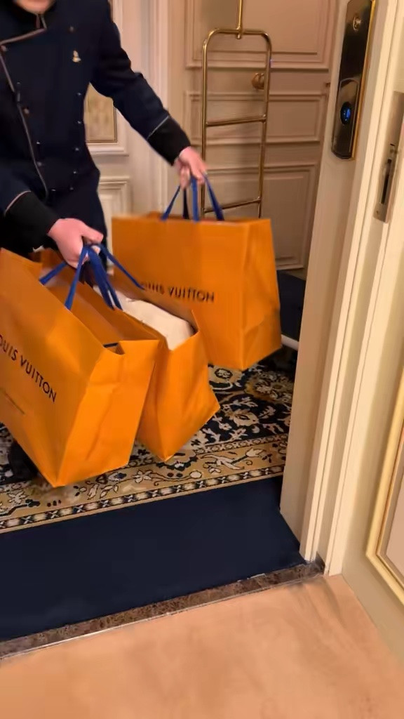 Money always returns.  things sell out. #money #shopaholic #funny  #Relatable #luxurylife  @Louis Vuitton @Ritz Paris

#LTKdayinmylife #LTKvlog #LTKTravel