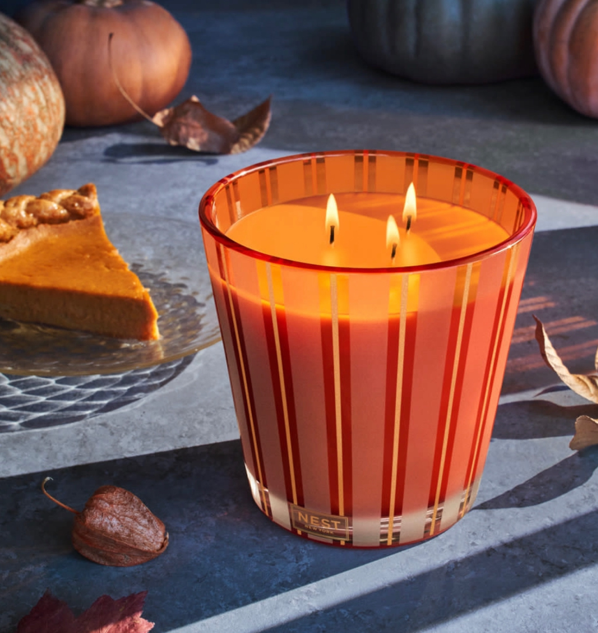 It’s officially pumpkin spice season .

#LTKhome #LTKparties #LTKSeasonal