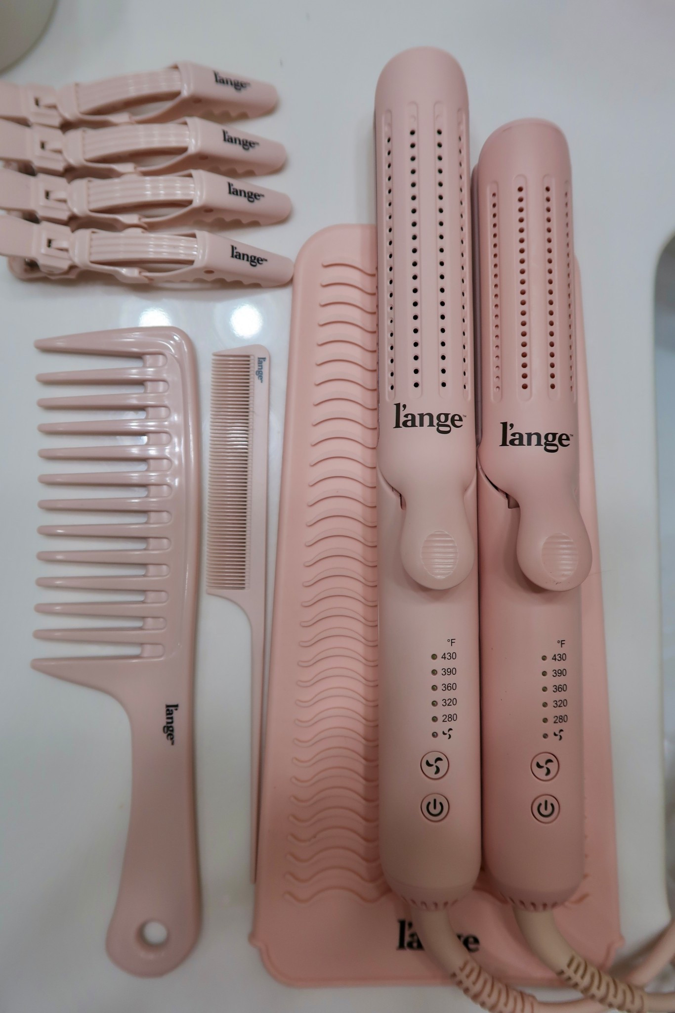 These hair tools are my all time FAVORITES😍🩷 


#LTKSaleAlert #LTKBeauty #LTKFindsUnder100