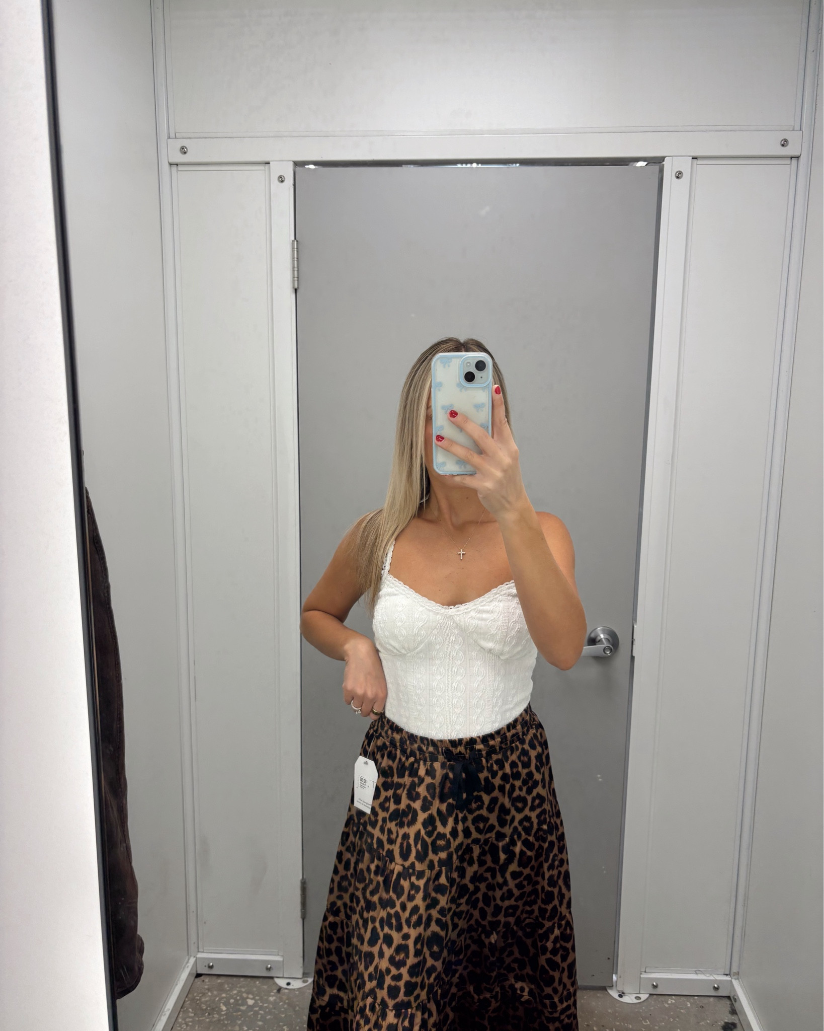 Absolutely loved this! Pictured wearing a S but could definitely size down to an XS! 

#LTKStyleTip #LTKWorkwear #LTKBeauty