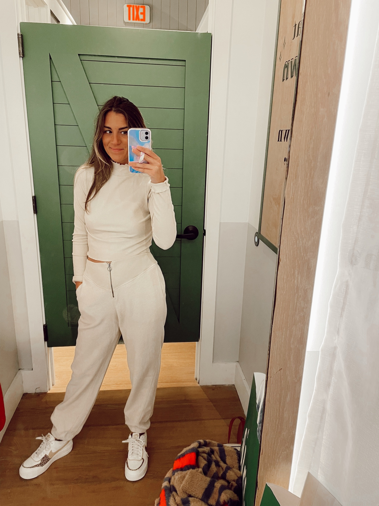 Such a cute/comfy holiday look! I might be wearing this to Thanksgiving! 

#LTKSeasonal #LTKunder50 #LTKsalealert