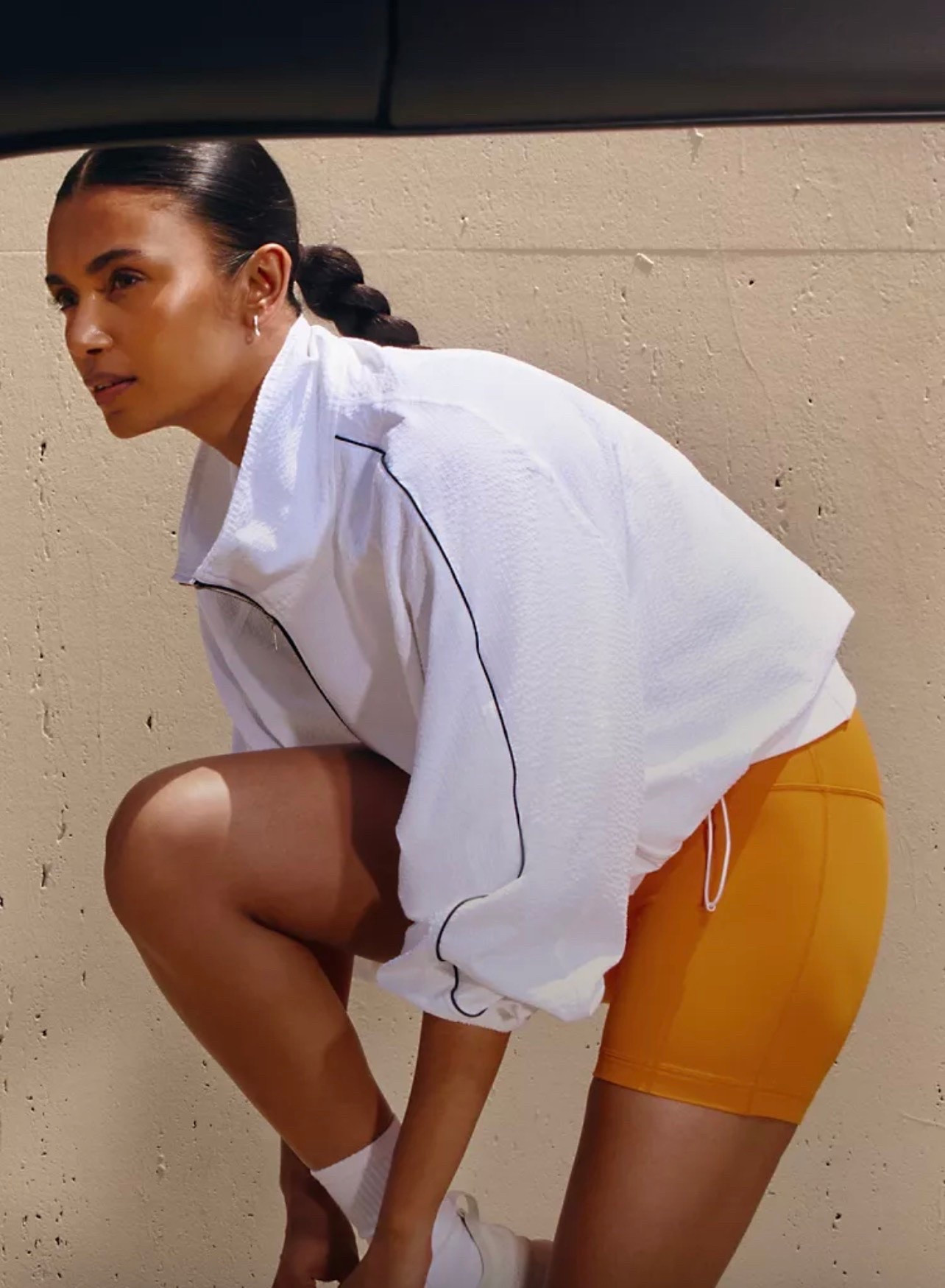 Lululemon windbreaker - athletic fit