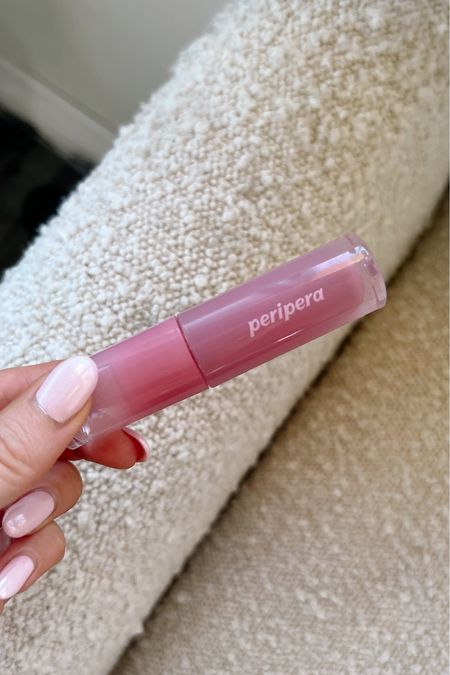 Love this glowy lip plumper! 

Glowy lip balm, lip plumping gloss, lip plumper, peripera must haves, peripera lip tint, peripera lip gloss, pink lip gloss

#LTKSeasonal #LTKbeauty #LTKFind
