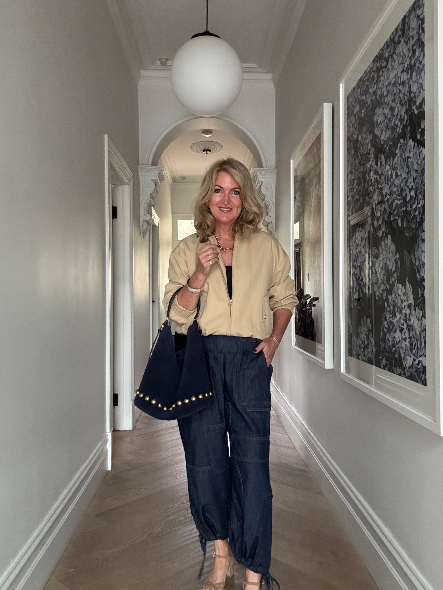 Loving this bomber jacket, cargo pants combo 