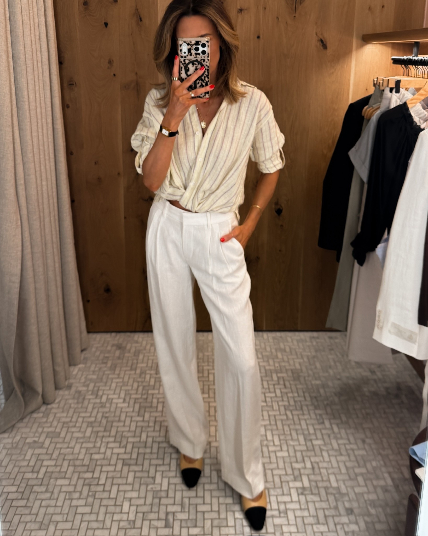 Loving the low waisted linen pants look. So comfortable but still well fitted - wearing a 0 tts but Bella sized up for a looser look! The lemonade drop is looking so good and I am loving the new patterns on this linen tied shirt! Wearing an xs on top! 

#LTKSeasonal #LTKootd #LTKOver40
