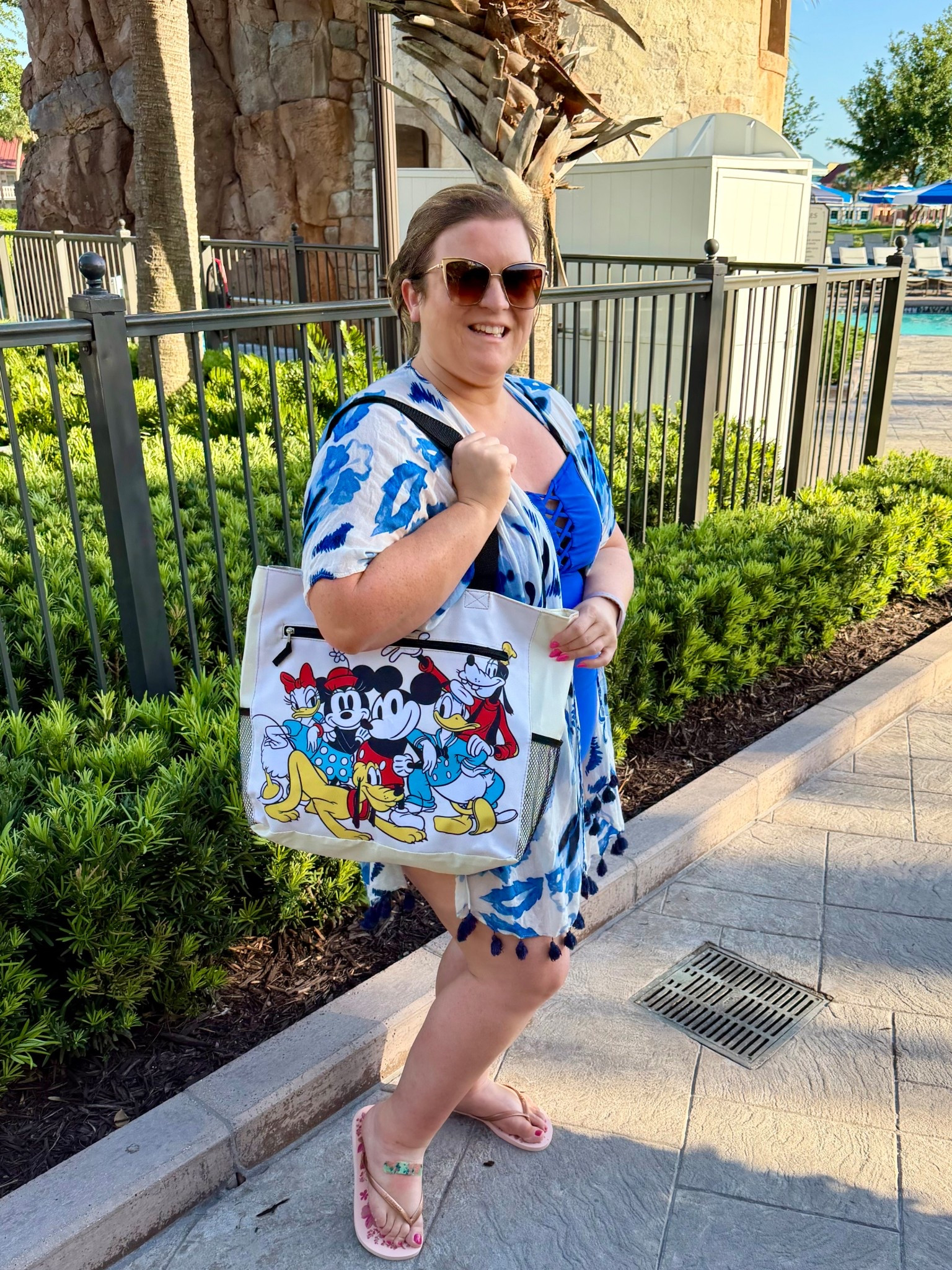 This bag worked great as a pool tote! ✨🤩

#LTKootd #LTKdayinmylife #LTKOver40