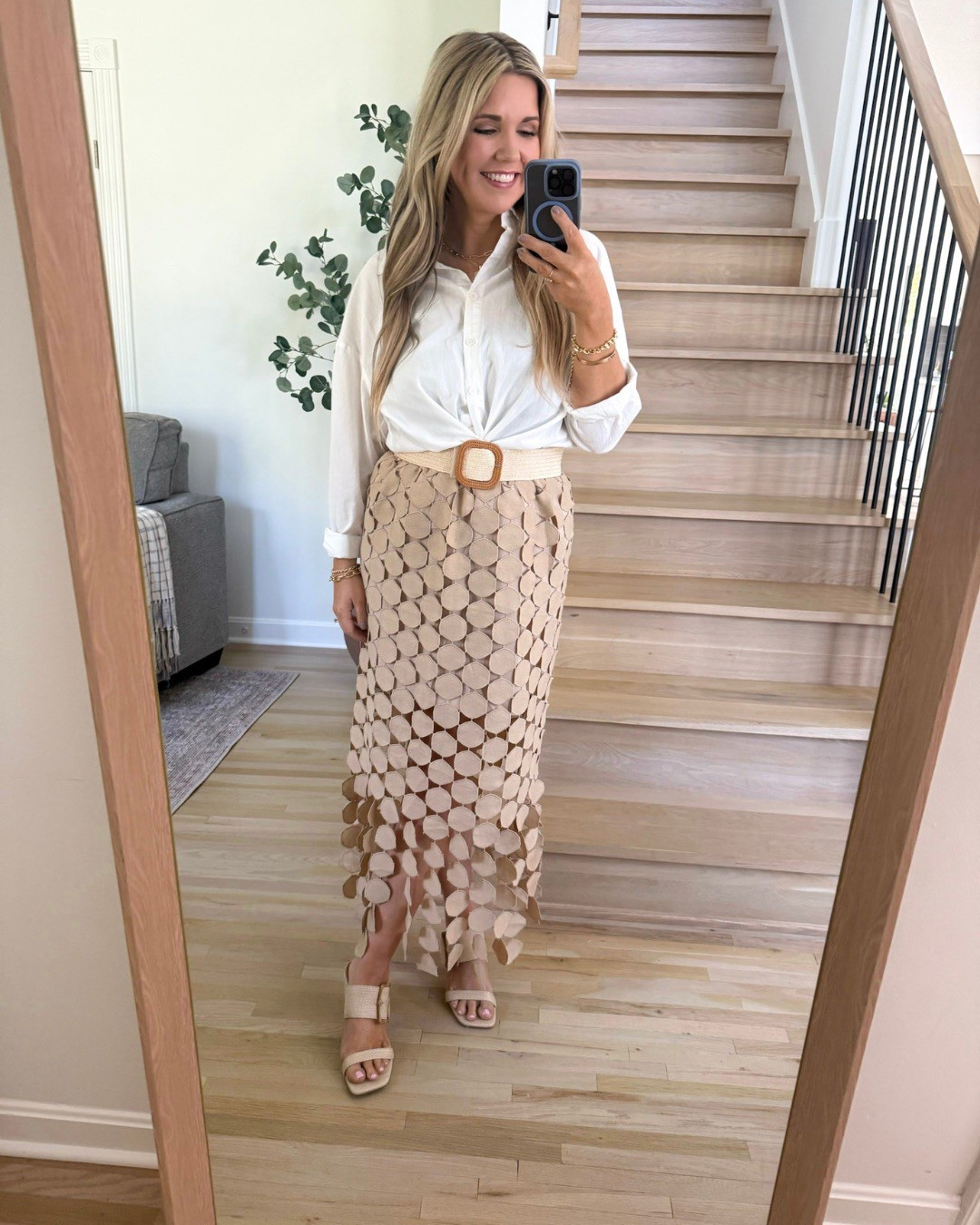 Love this statement skirt! 😍

#LTKShoeCrush #LTKStyleTip