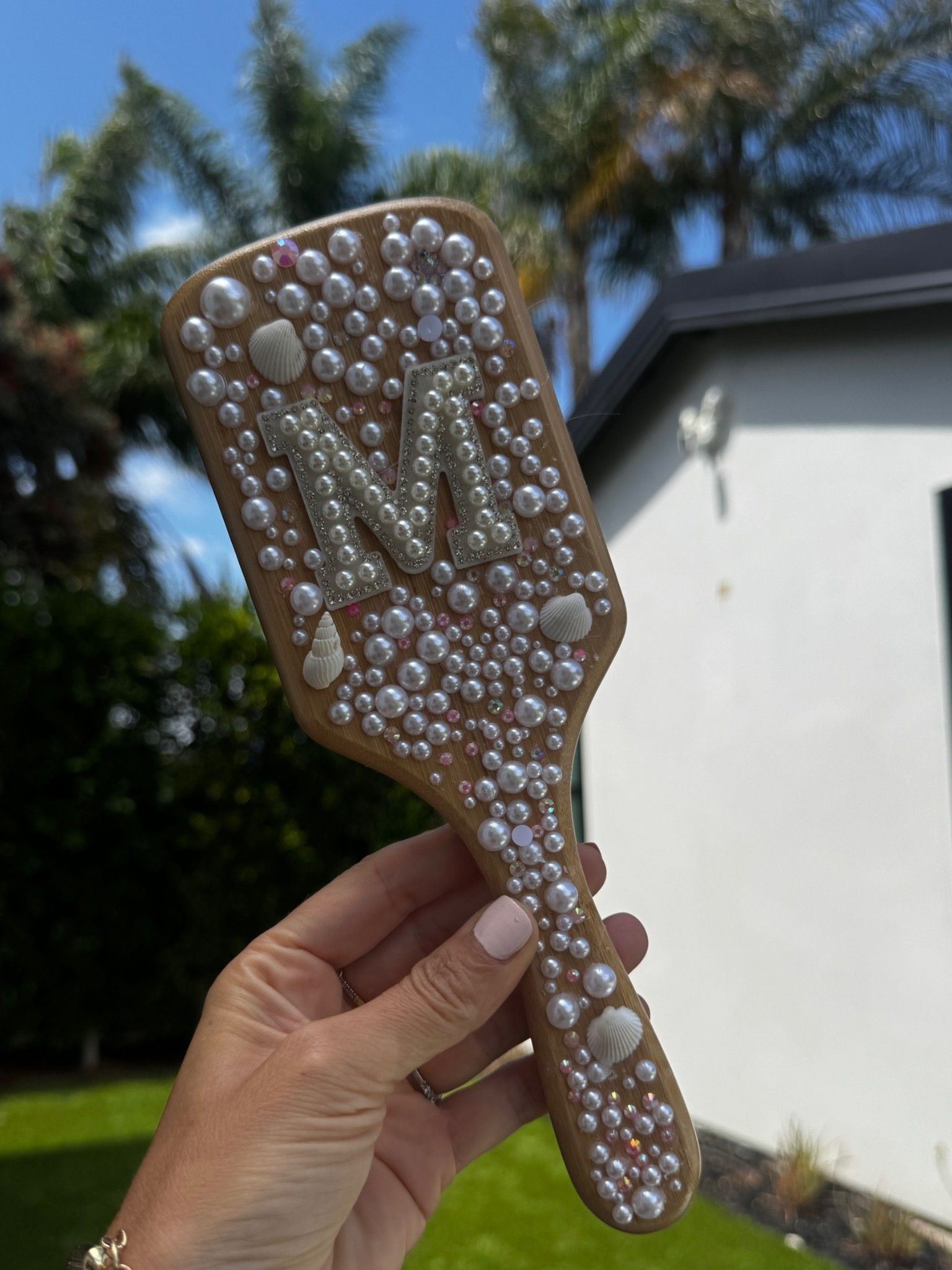 Had to share my daughter‘s finished brush! Linking everything we used to make it. These are a little DIY hairbrushes that she and her friends made at her 10th birthday party. ￼