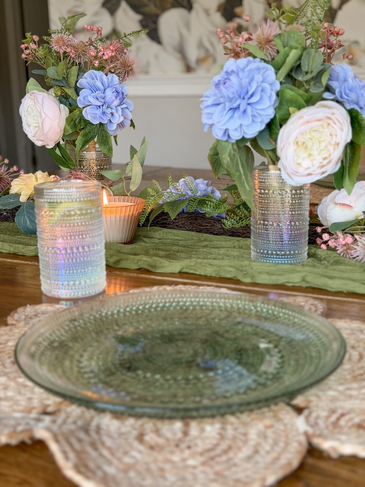 Easter table decor / Easter table settings 

#LTKHome #LTKSeasonal