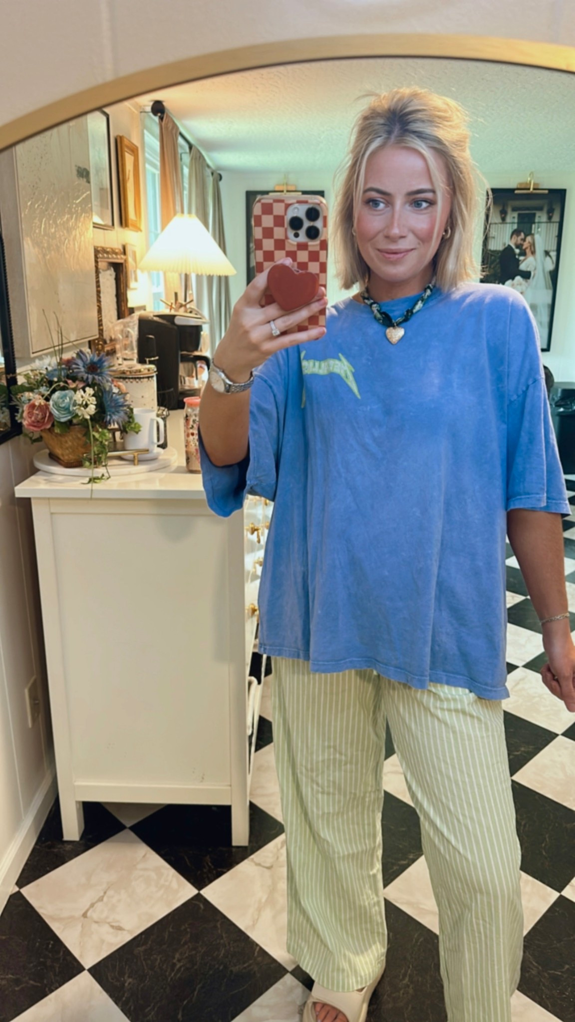 ootd 💙⚡️

#LTKStyleTip #LTKShoeCrush #LTKFindsUnder100