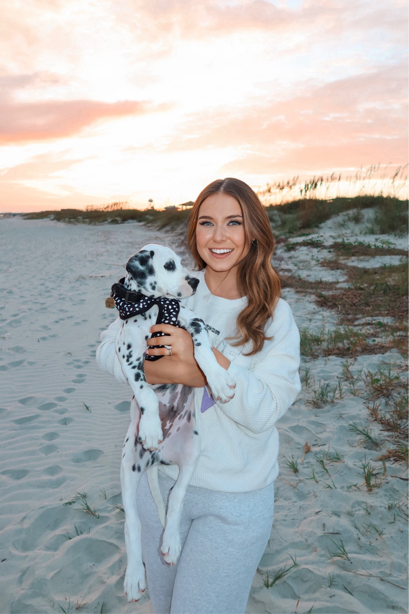 Love these new sweatpants from Abercrombie ! 

#LTKsalealert #LTKGiftGuide #LTKSeasonal