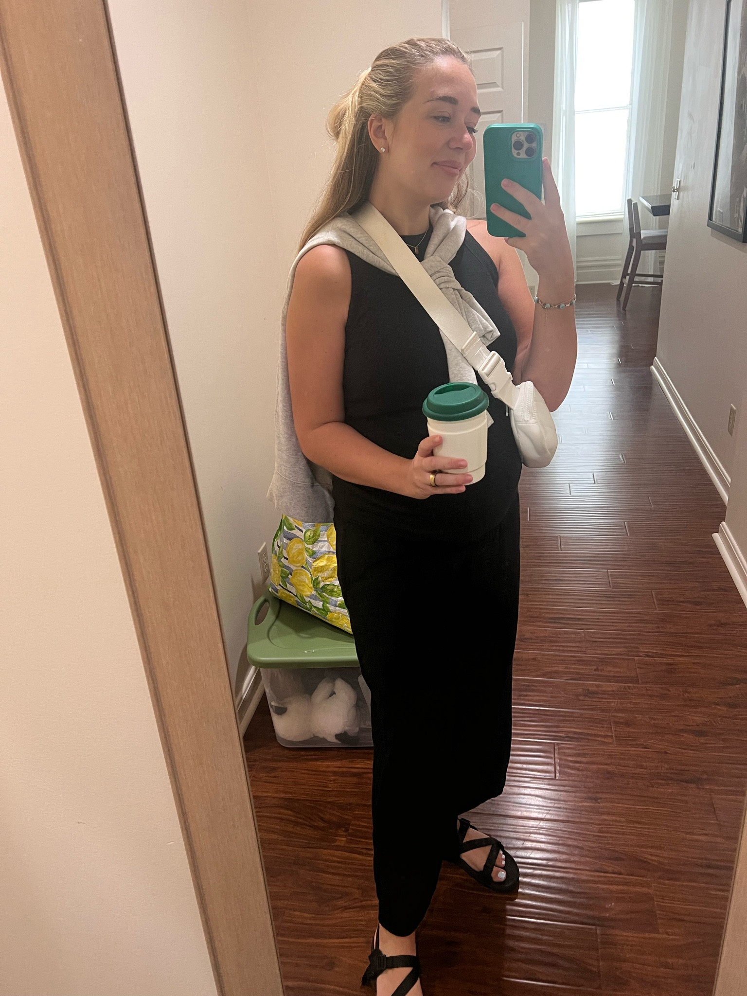 Another baby bump #ootd! everything is #OldNavy! #Maternity 



#LTKBump #LTKSeasonal #LTKBaby