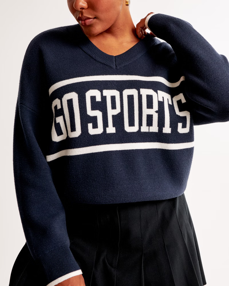 Go Sports LuxeLoft V-Neck Sweater | Abercrombie & Fitch (US)