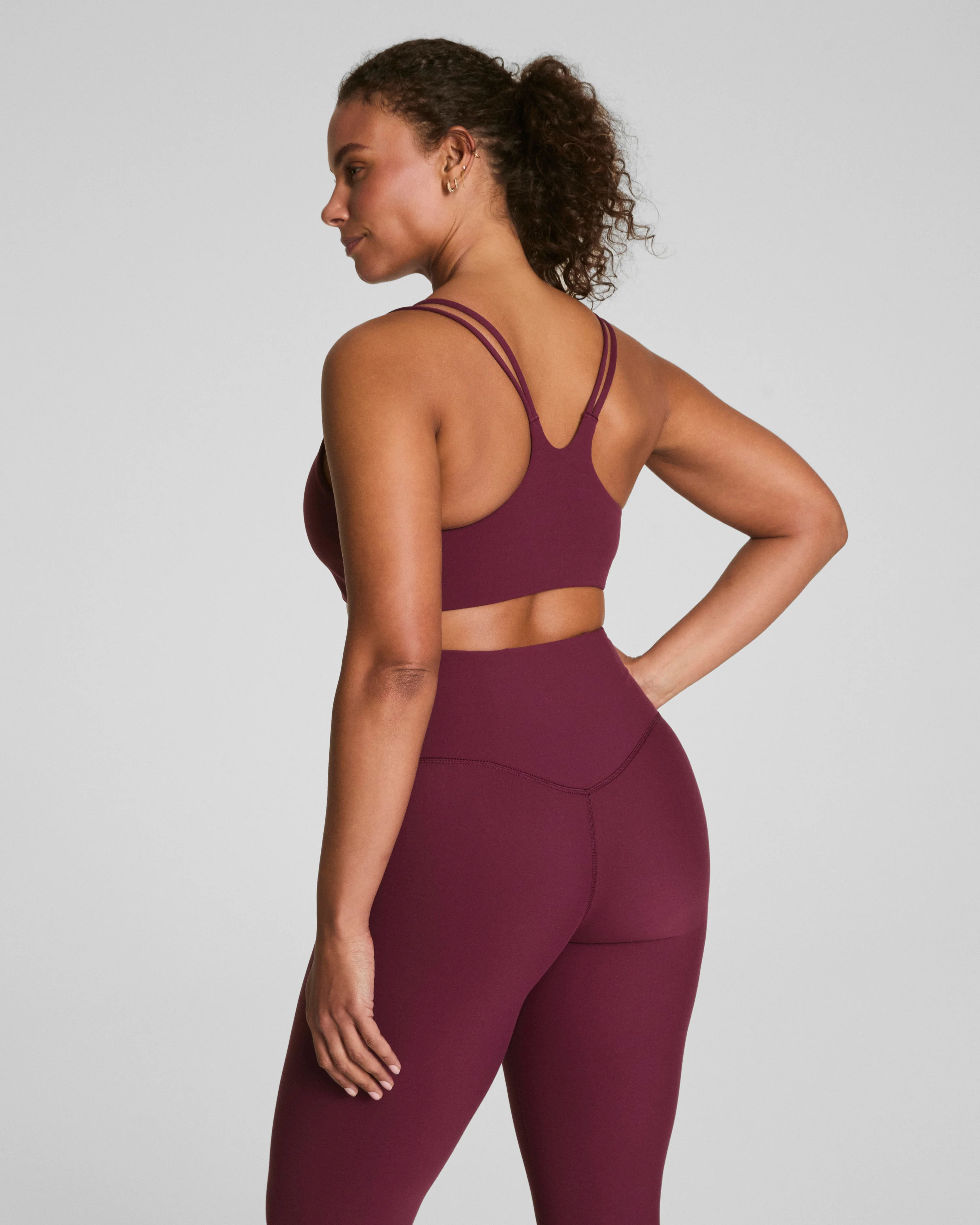 OnForm Sports Bra – Seamless, Low-Impact Fit | SPANX | Spanx