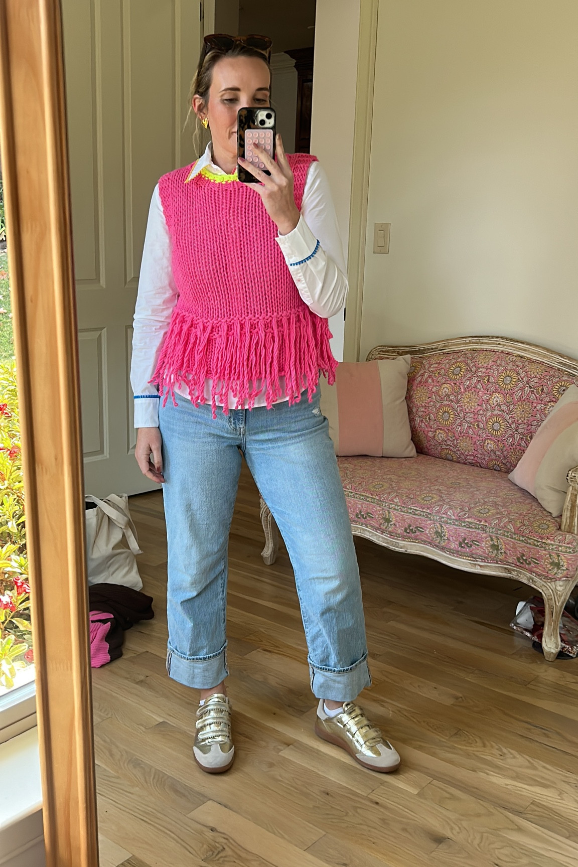 School pick up outfit. 

#LTKFindsUnder100 #LTKMidsize #LTKShoeCrush