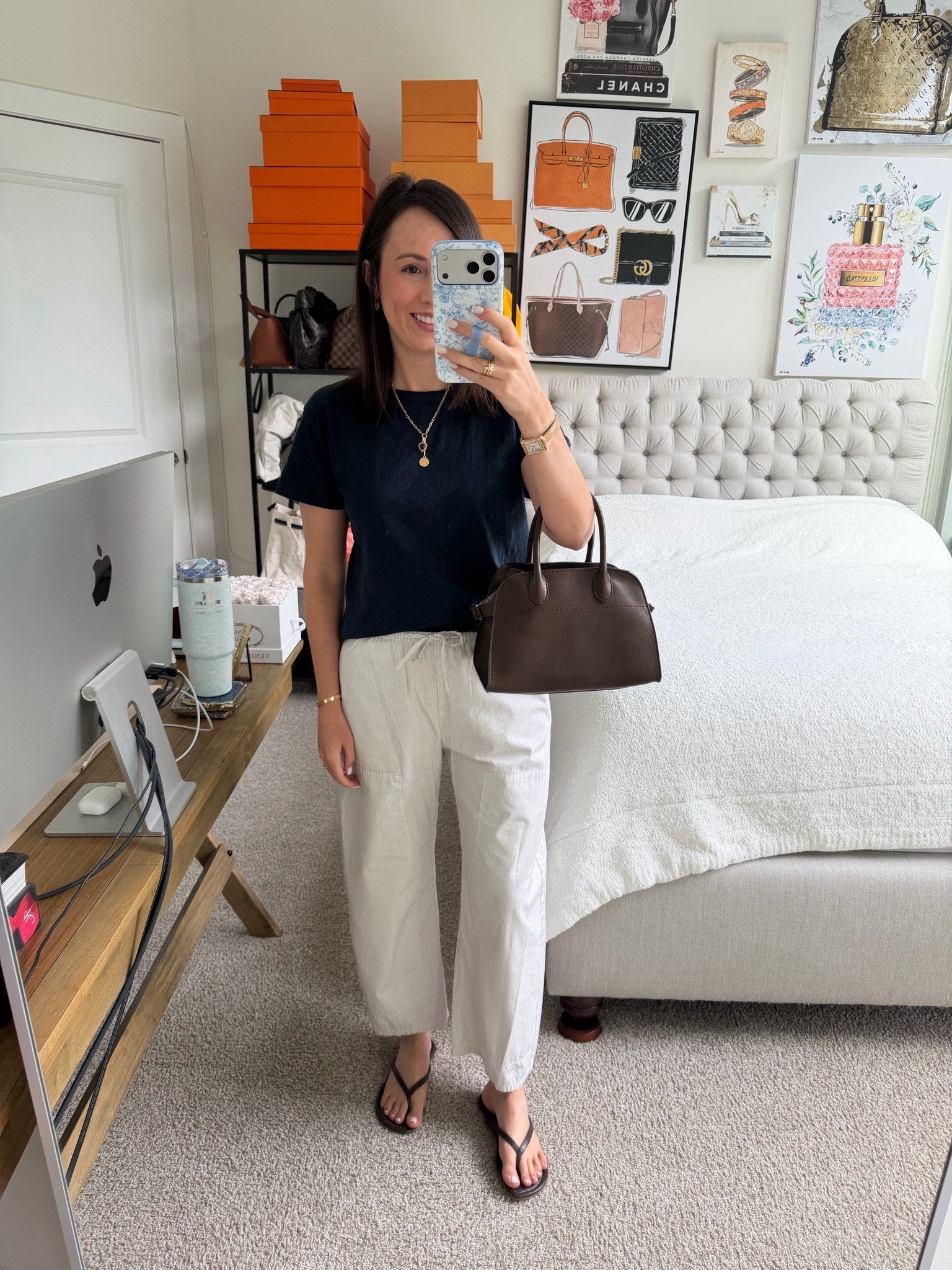 I am obsessed with the Leset Yoshi pants! So comfy!!

#LTKSeasonal #LTKootd