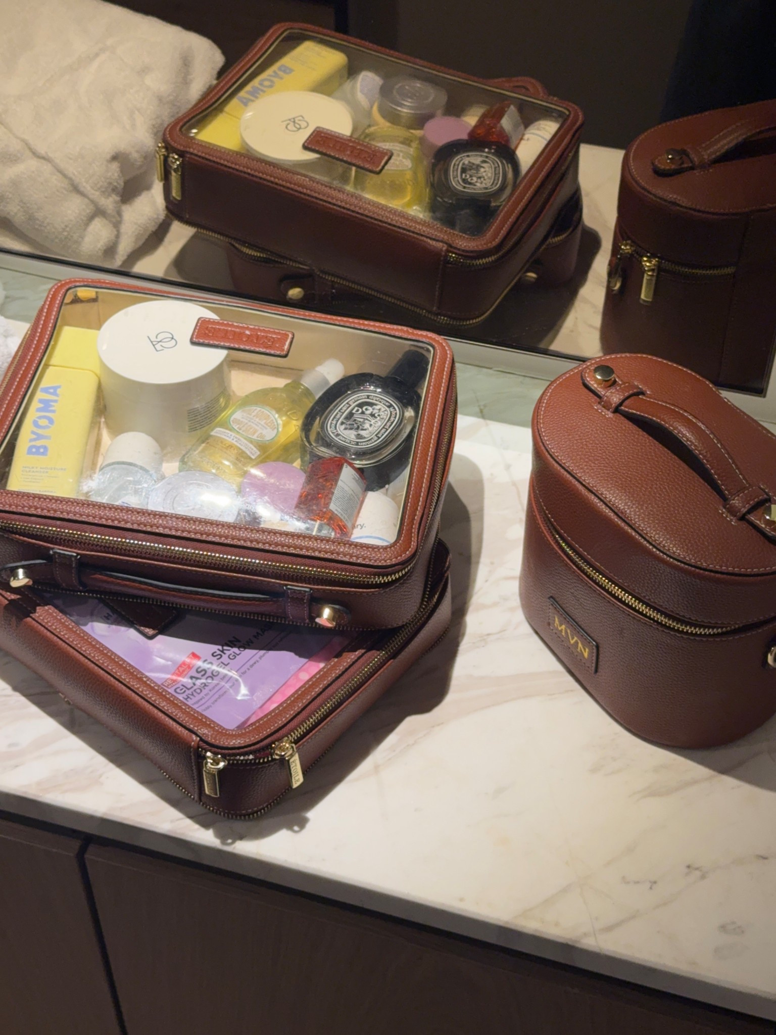 Tolietry/makeup bags but make them cute 🤎👏🏼

#LTKgiftguide #LTKtravel #LTKaustralia