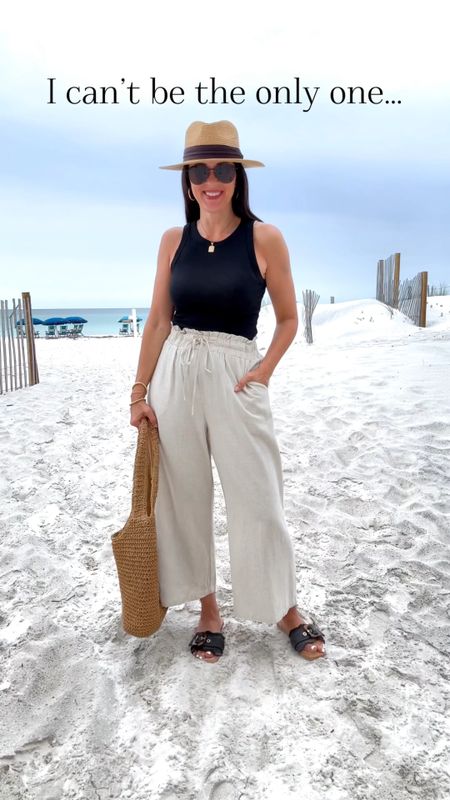 For my no-shorts summer girlies, these linen pants are going to be your best friend!

Sizing:
Pants-medium
Tank-small

Summer outfit | vacation outfit | 



#LTKOver40 #LTKTravel #LTKStyleTip