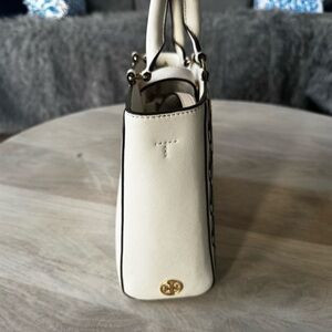 Tory Burch Robinson embroidered small zip tote bag ivory saffiano leather | Poshmark