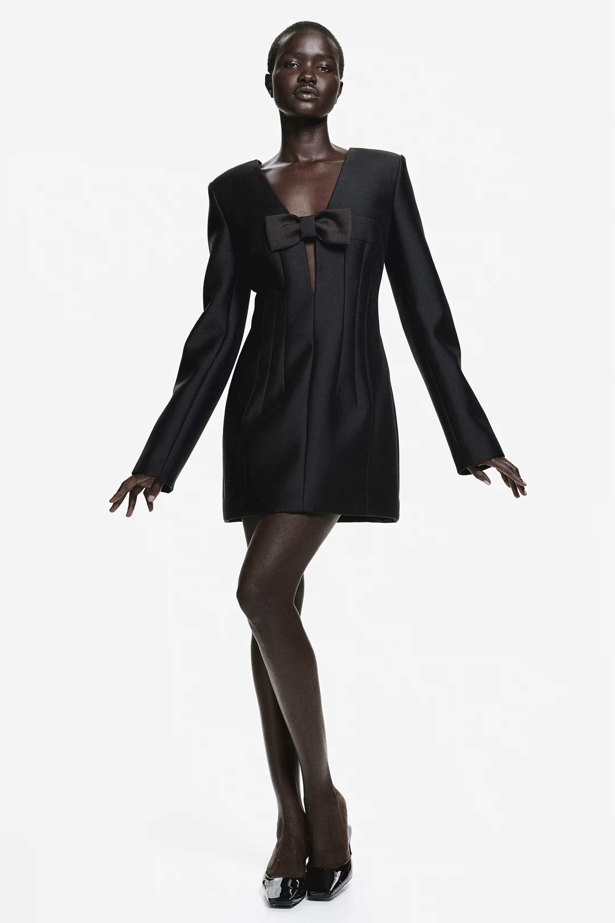 Bow-detail waisted mini dress | H&M (UK, MY, IN, SG, PH, TW, HK)