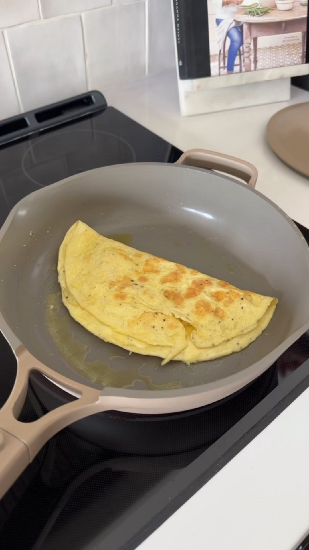 Our favorite non-stick toxin free ceramic pan is on sale for Amazon prime day. If you haven’t tried that our place always planned, it’s amazing!


#LTKFindsUnder100 #LTKHome #LTKSaleAlert