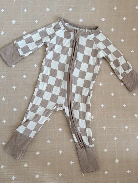 Bamboo onesies, soft and with double zipper for an amazing price on Temu 

#LTKfamily #LTKsalealert #LTKbaby