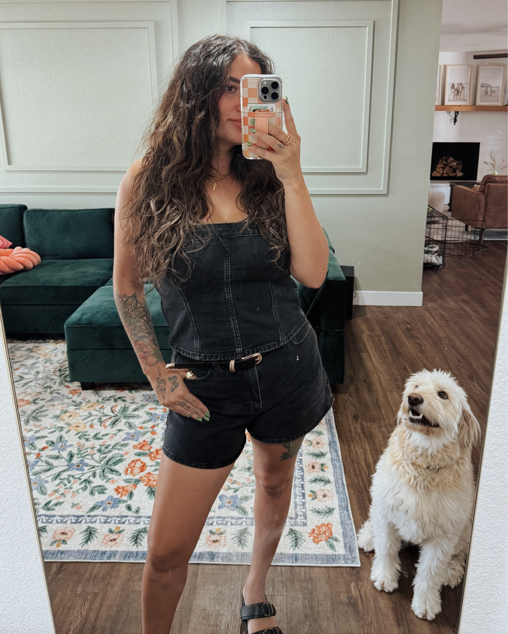 ABERCROMBIE SHORTS ARE 25% OFF 👏🏽👏🏽👏🏽 I wear size 30/10 and they fit true to size like a freaking glove! 

#LTKFindsUnder100 #LTKStyleTip #LTKFindsUnder50