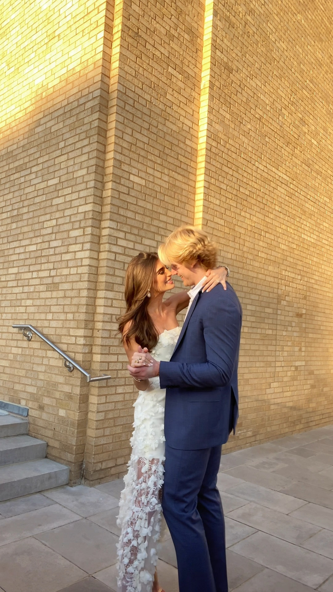 ENGAGEMENT PICTURES DRESS 🥰🥰🥰 Linking this one and similar ones I love below 🤍🫶🏻


#LTKwedding #LTKVideo #LTKparties