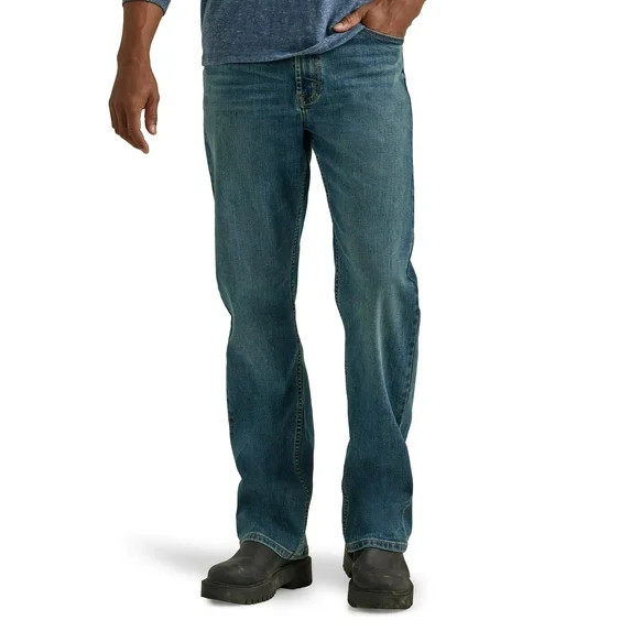 Wrangler Men's Relaxed Bootcut Jean | Walmart (US)