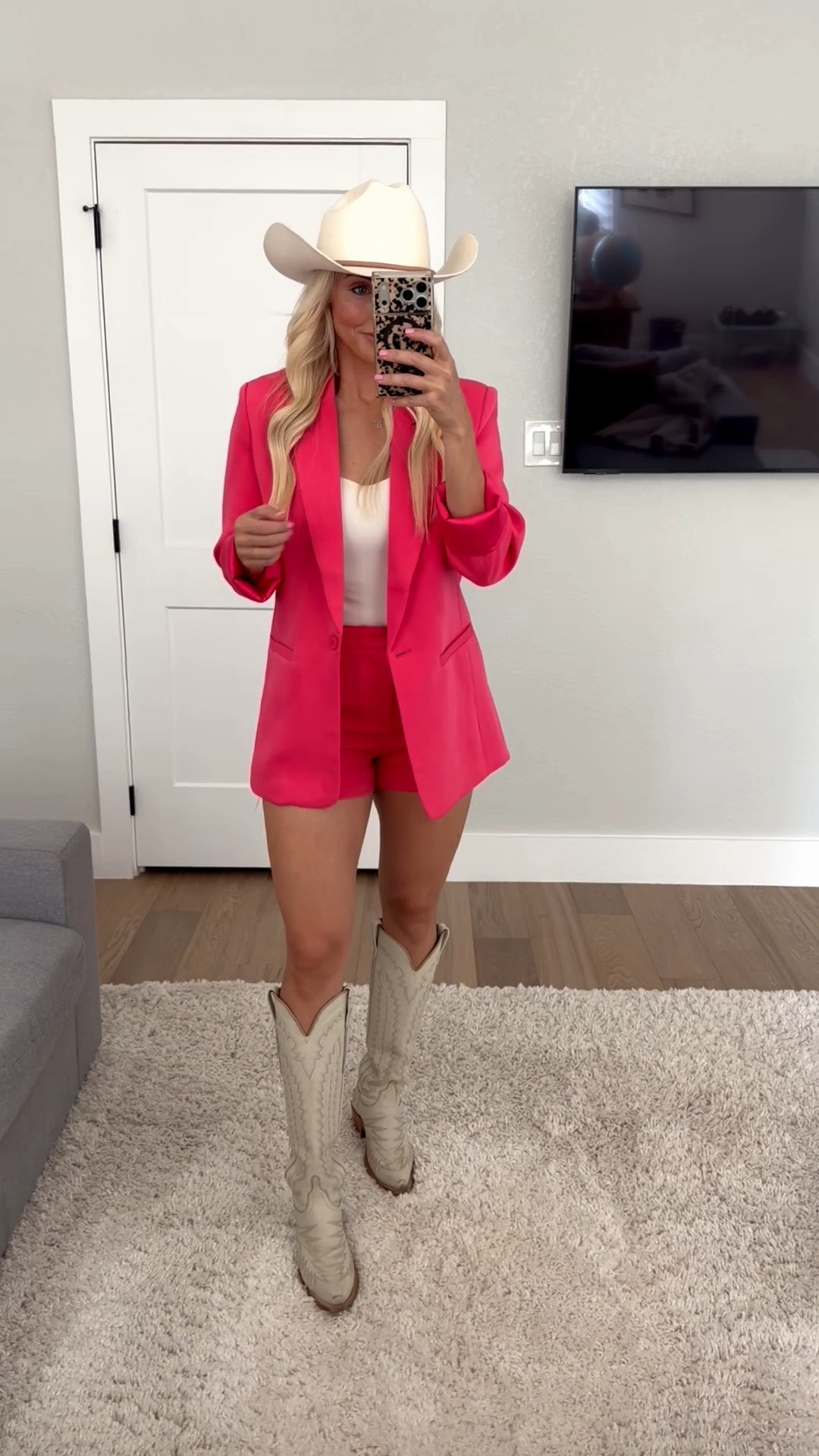 The most perfect country concert outfit! If you’re going to Ella Langley in Fort Worth next week, this is perfect! On sale at Nordstrom right now

#LTKSaleAlert #LTKmomlife #LTKootd