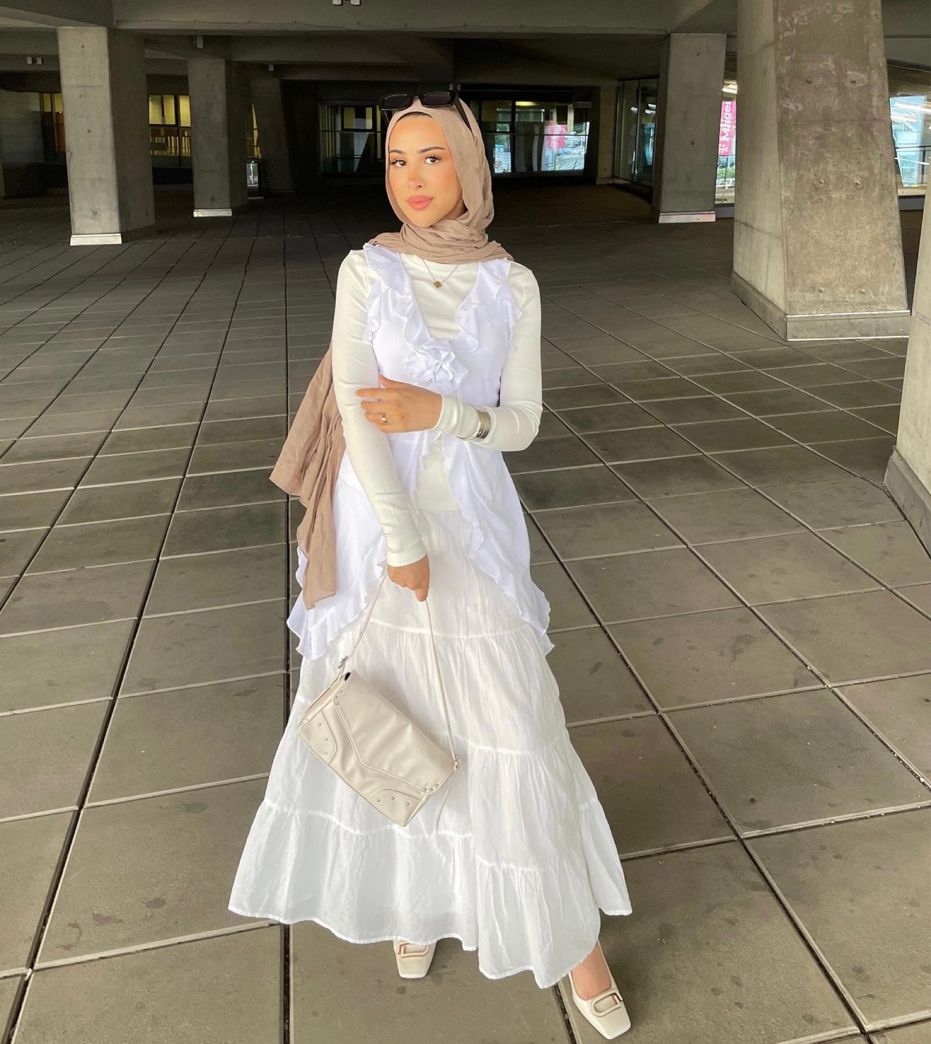Eid fit 🤍 #hijabi #modestfashion #modestfit #hijab 

#LTKbeauty #LTKitbag #LTKFind