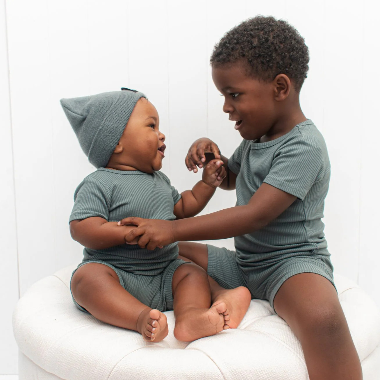 TWO PIECE SHORTIE SET- Slate Ribbed | millie + roo