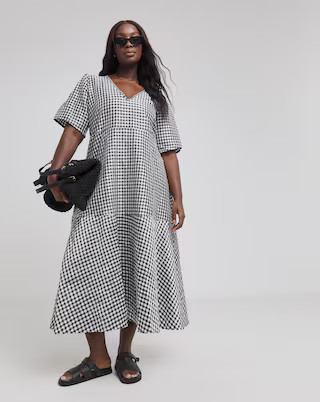Black And White Tiered Gingham Midi Dress | Simply Be (UK)