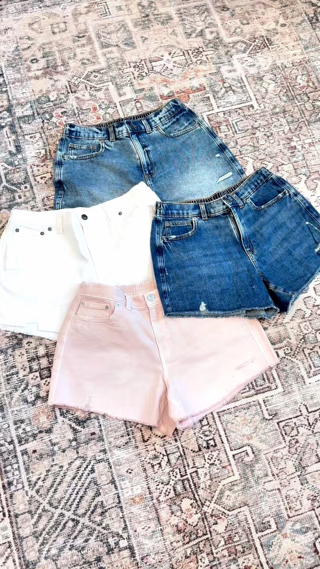 😍 Aerie Daydream shorts! On sale + there’s an exclusive code that takes them lower! (Tap on “copy code” when you click on them)! I get them every year because the fit is perfect and the elastic on the waist prevents gapping you see with other denim! They just added new colors!   



#LTKSaleAlert #LTKOver40 #LTKxAerie