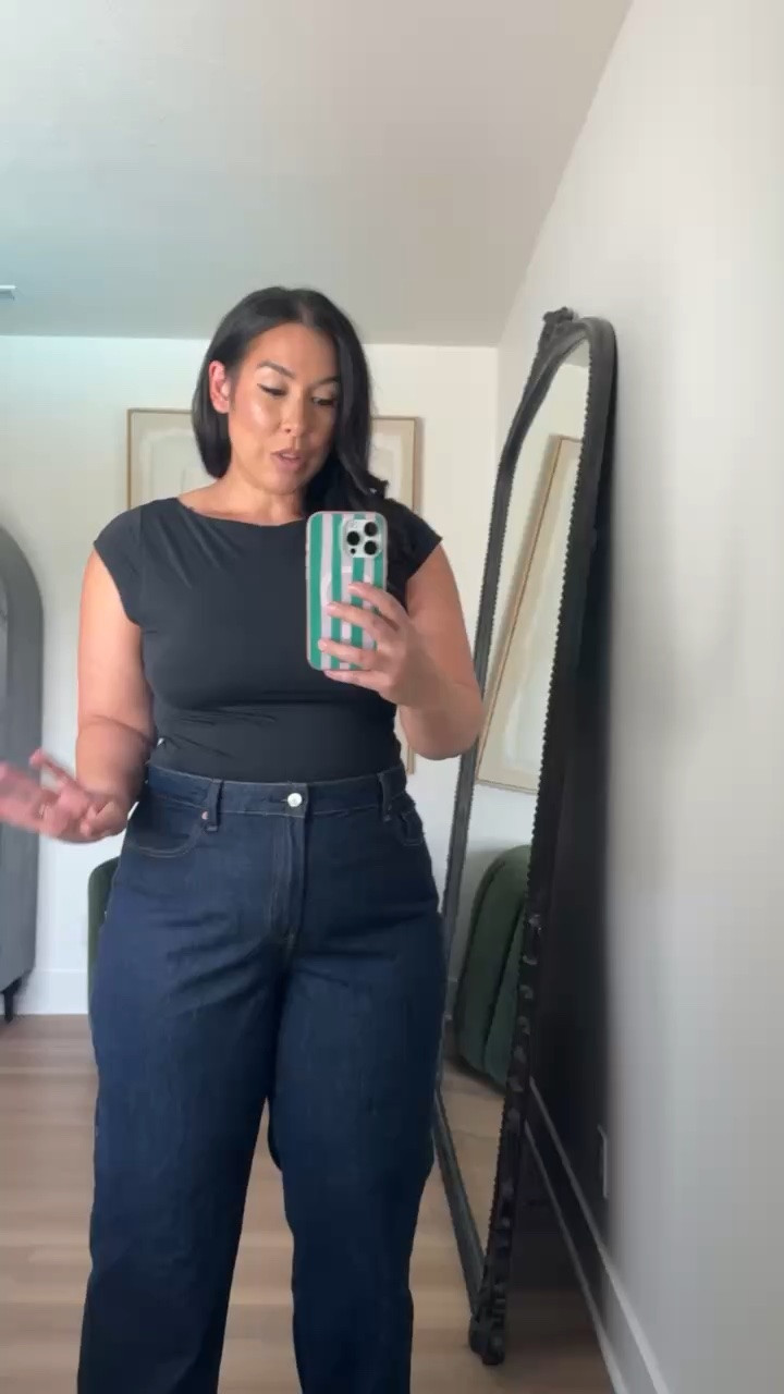 High rise loose style from @abercrombie 33 LONG

midsize fashion, ootd, outfit inspo, denim haul

#LTKMidsize #LTKSeasonal #LTKootd