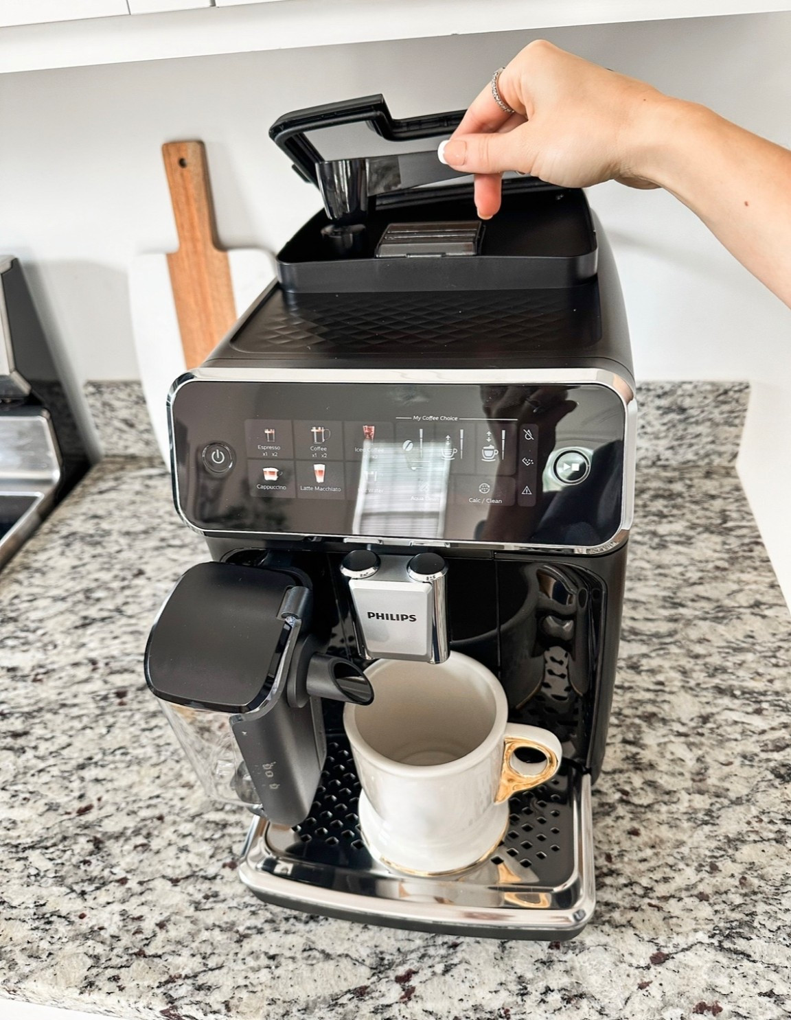 Philips espresso machine 
Coffee machine 

#LTKHome #LTKHoliday #LTKGiftGuide