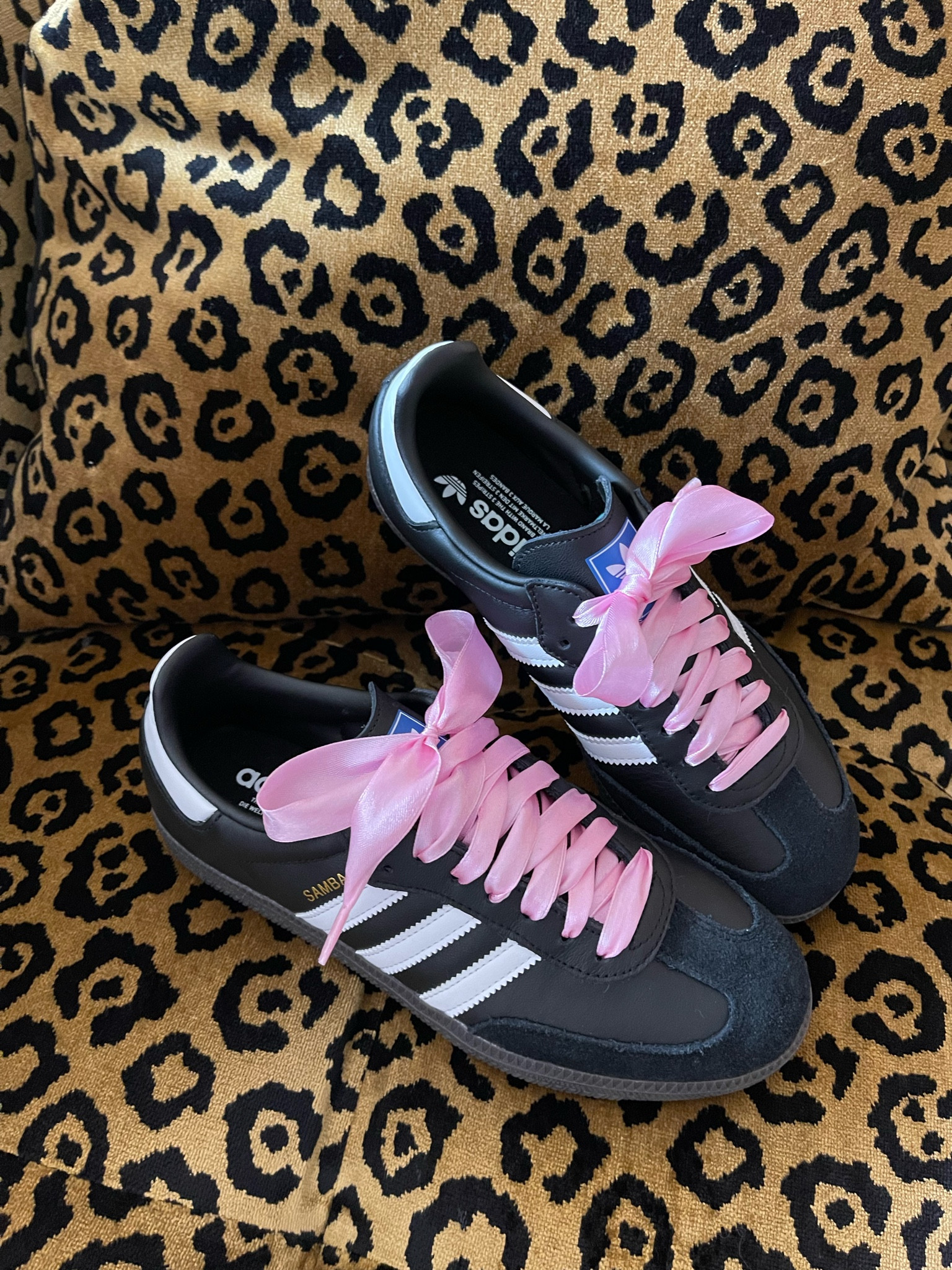Ribbon shoe laces 👟🎀

#LTKstyletip #LTKshoecrush #LTKFind