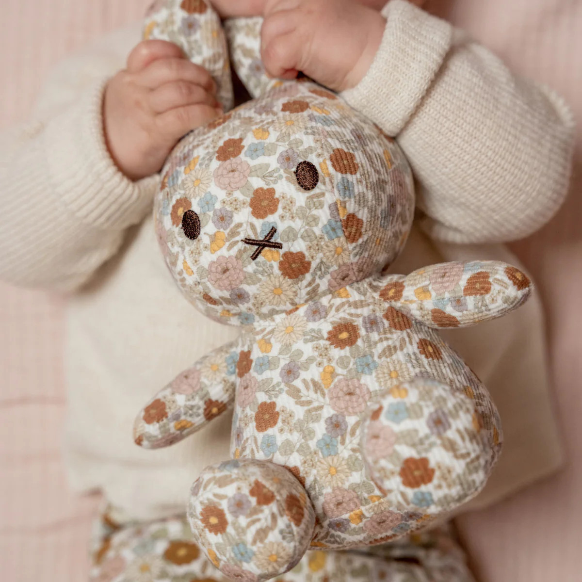 Little Dutch x Miffy Cuddle Toy 25cm | dotmaison.com