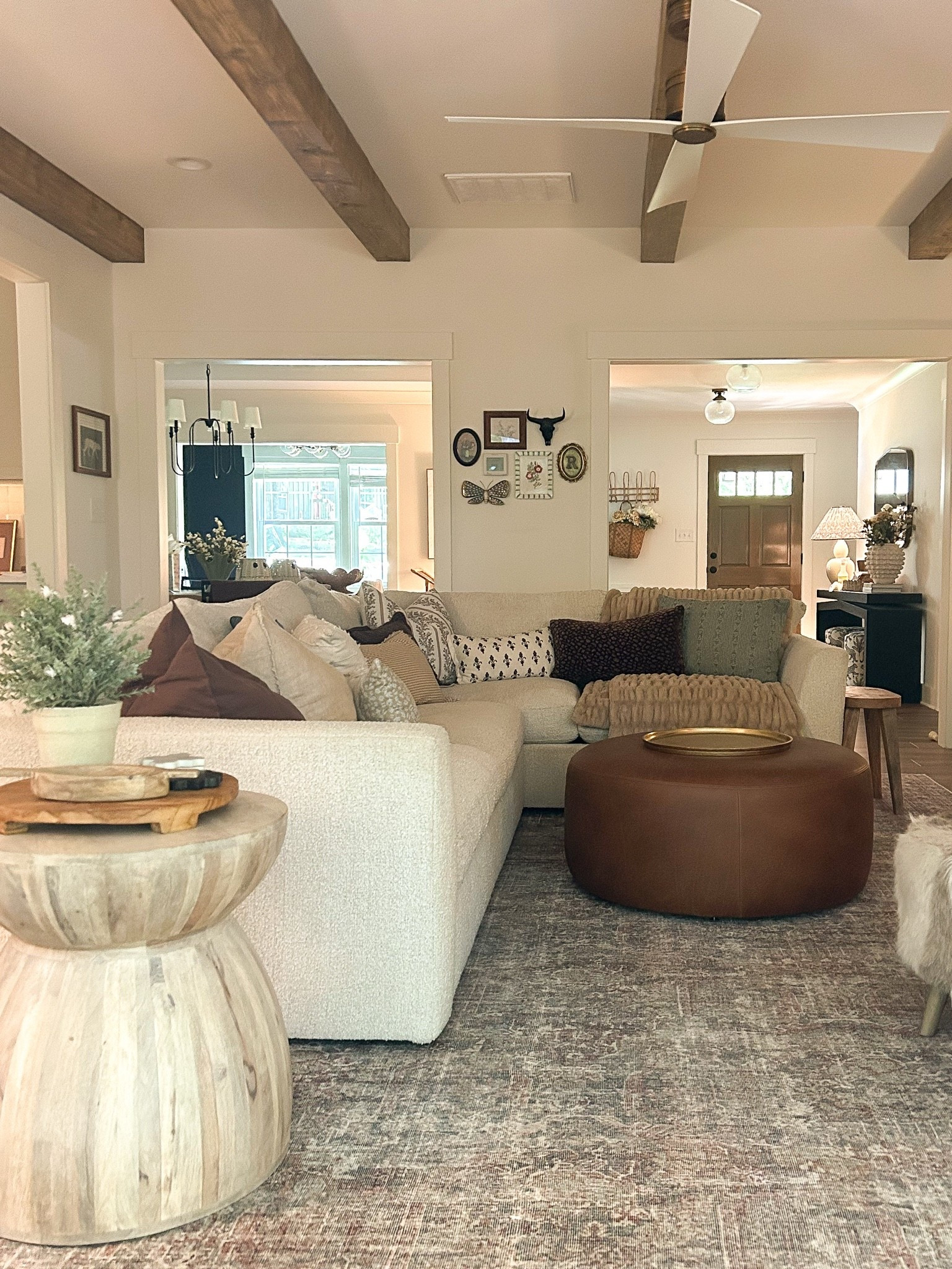 Living room decor
Sectional and leather ottoman

#LTKdayinmylife #LTKHome #LTKmomlife