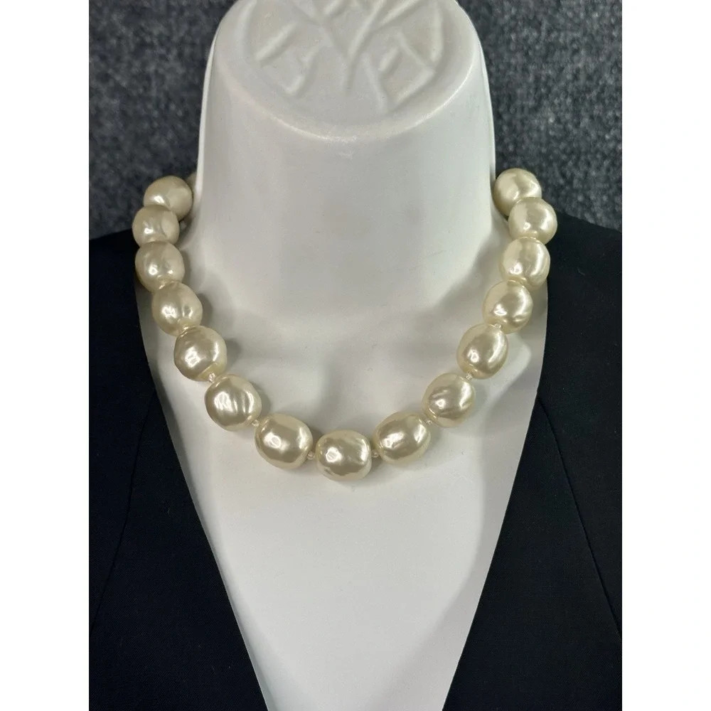 Vintage 80's Chunky Faux Pearl Necklace Statement Piece Heavy | Poshmark