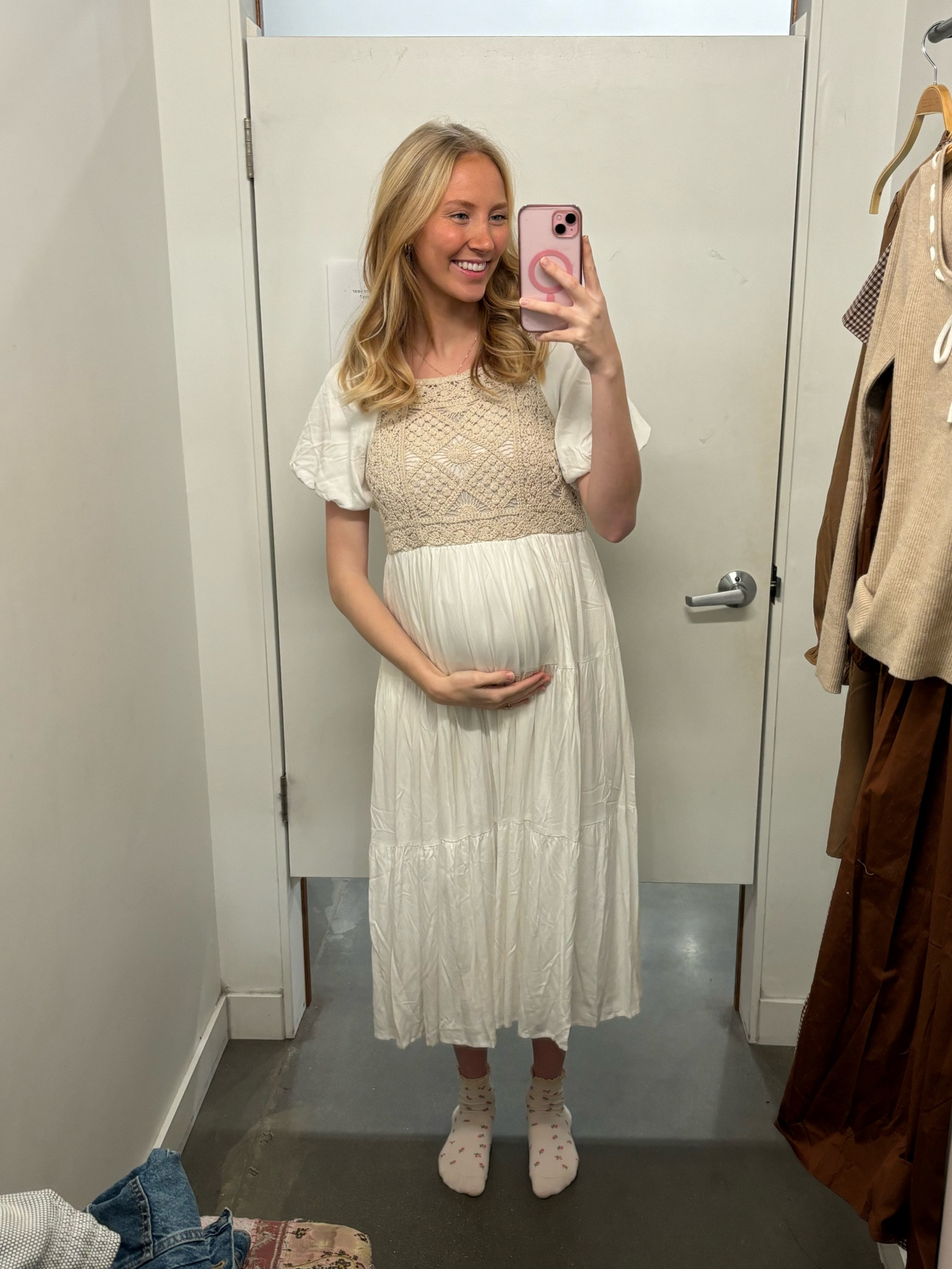 Such a cute & comfy dress !! Maternity Friendly 🤍

#LTKCyberWeek #LTKStyleTip #LTKBump