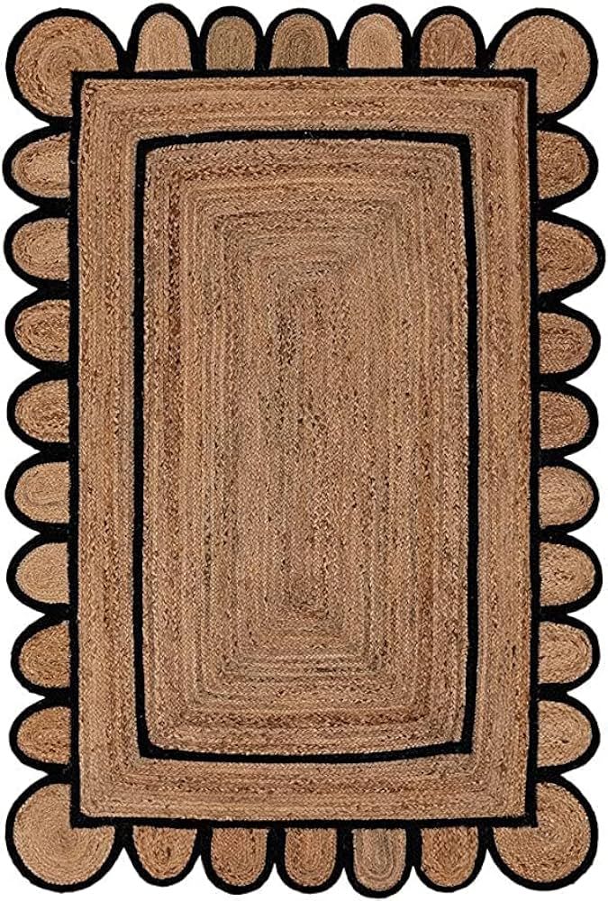 Scallop Pattern Jute Bohemian Area Rug (Black, 4'x6') | Amazon (US)