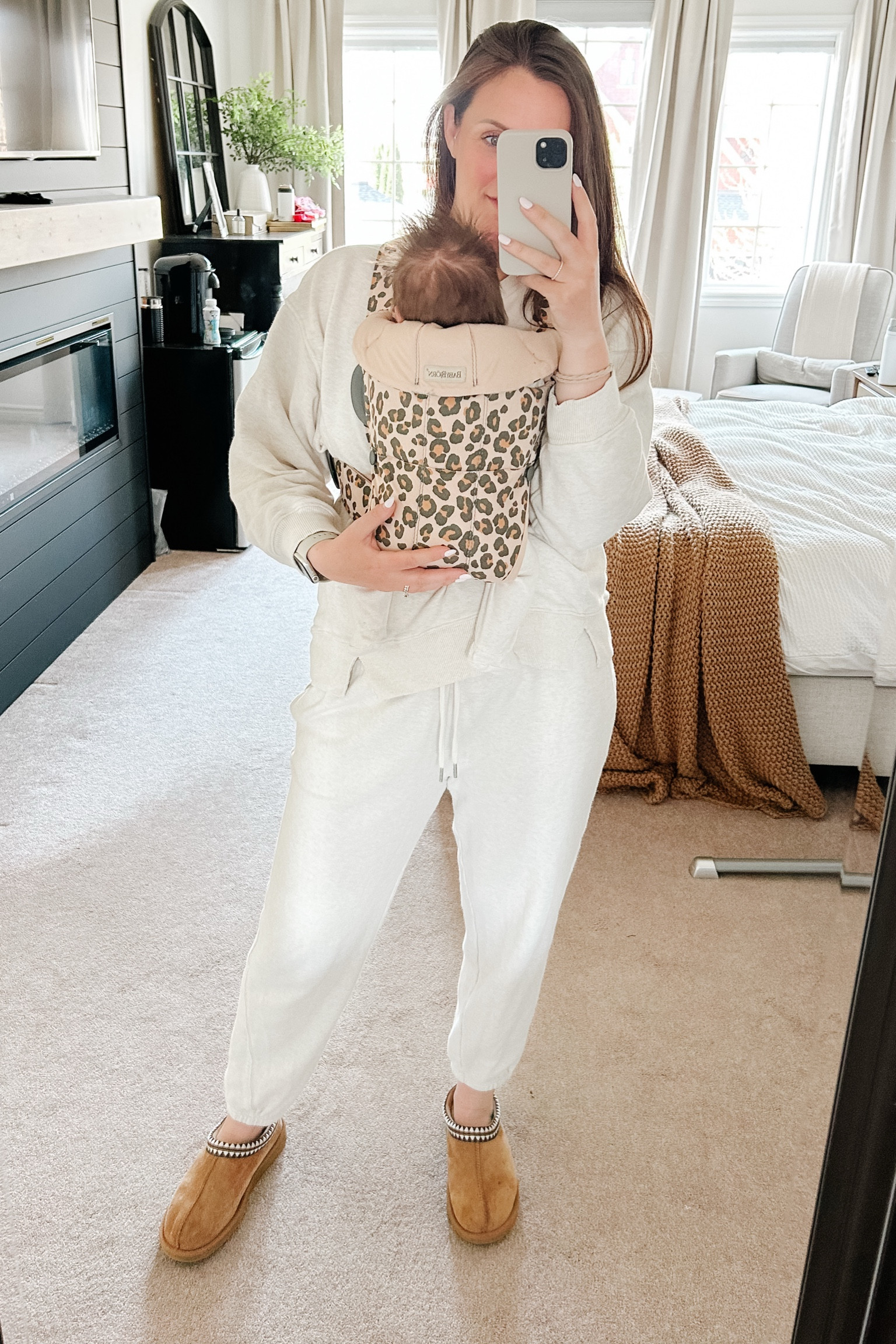 Her favourite place to be 🤍 As a mom of 3 girls under the age of 5, baby wearing is a daily love of (both of) ours 🤍 this BabyBjorn Baby mini carrier has been a staple of ours for all the girls. Also loving the Leopard print 🐆🤍

Linking the pants my little is wearing as they’re an additional a newborn staple 🤍 fold over leggings with built in socks and room to grow. Love not having to worry about losing a sock when on the go!


Postpartum, mom essentials, newborn essentials, baby carriers, baby wearing, postpartum outfits, Aerie, H&M, Amazon 


#LTKfamily #LTKbaby #LTKcanada