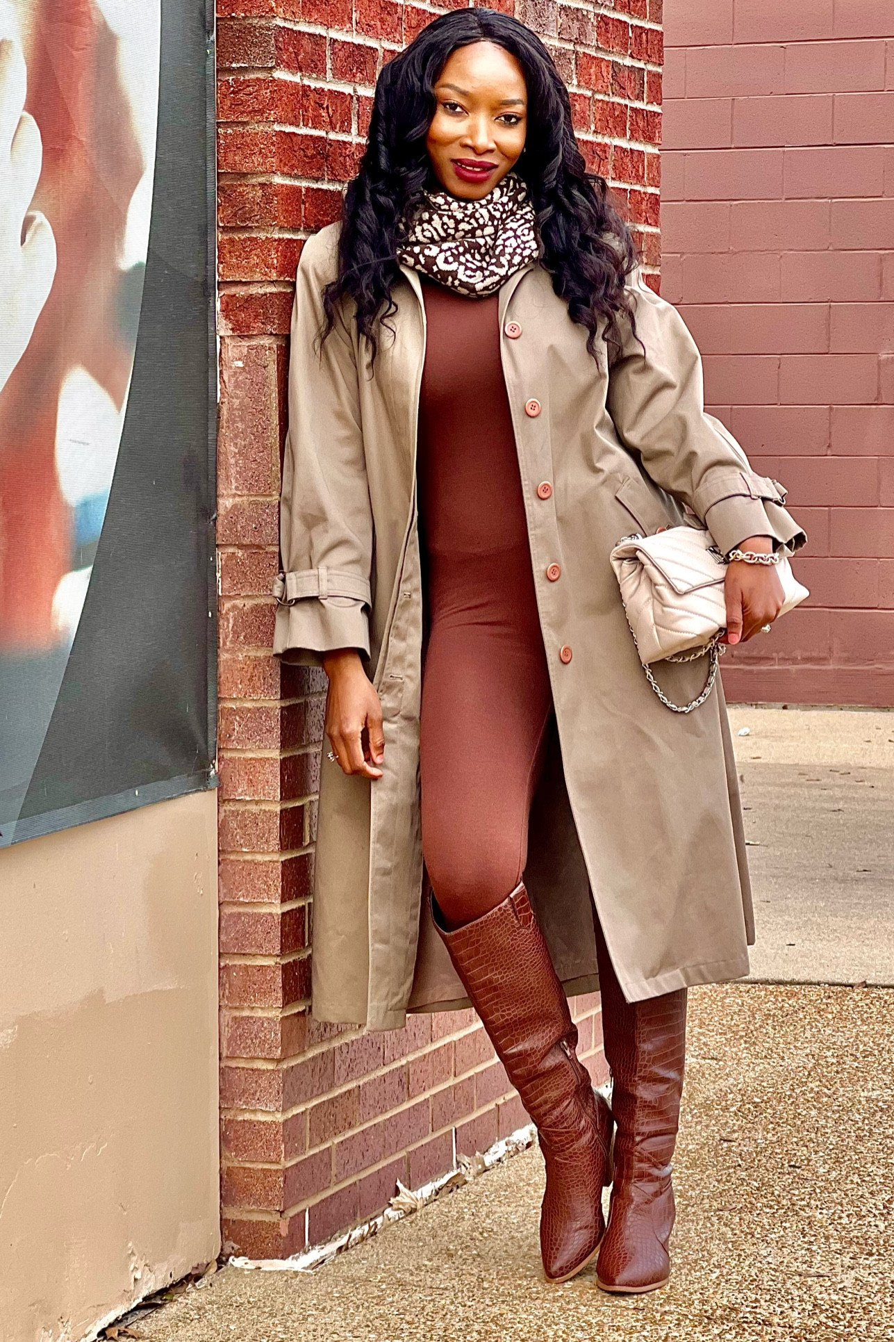 ✨Snatched! Sale alert ‼️ Grab yours now! This shapewear bodysuit is all you need for your winter basics! I’d get it in all colors! Very streamlined and functional with a trench coat on top or a shirt sweater on top during winter. 

#LTKstyletip #LTKsalealert #LTKU