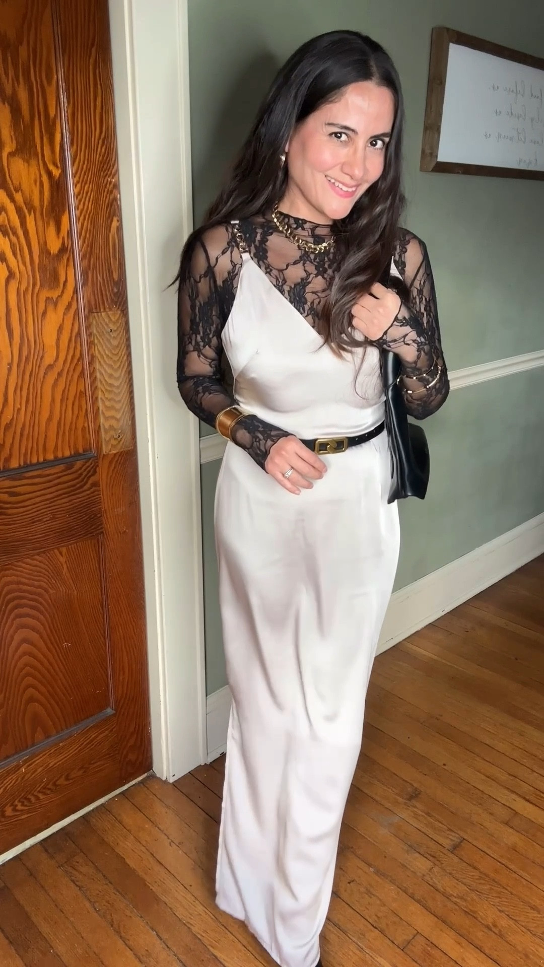 Spaguetti strap silk dress that can be style in so many ways. 

#LTKgrwm #LTKHoliday