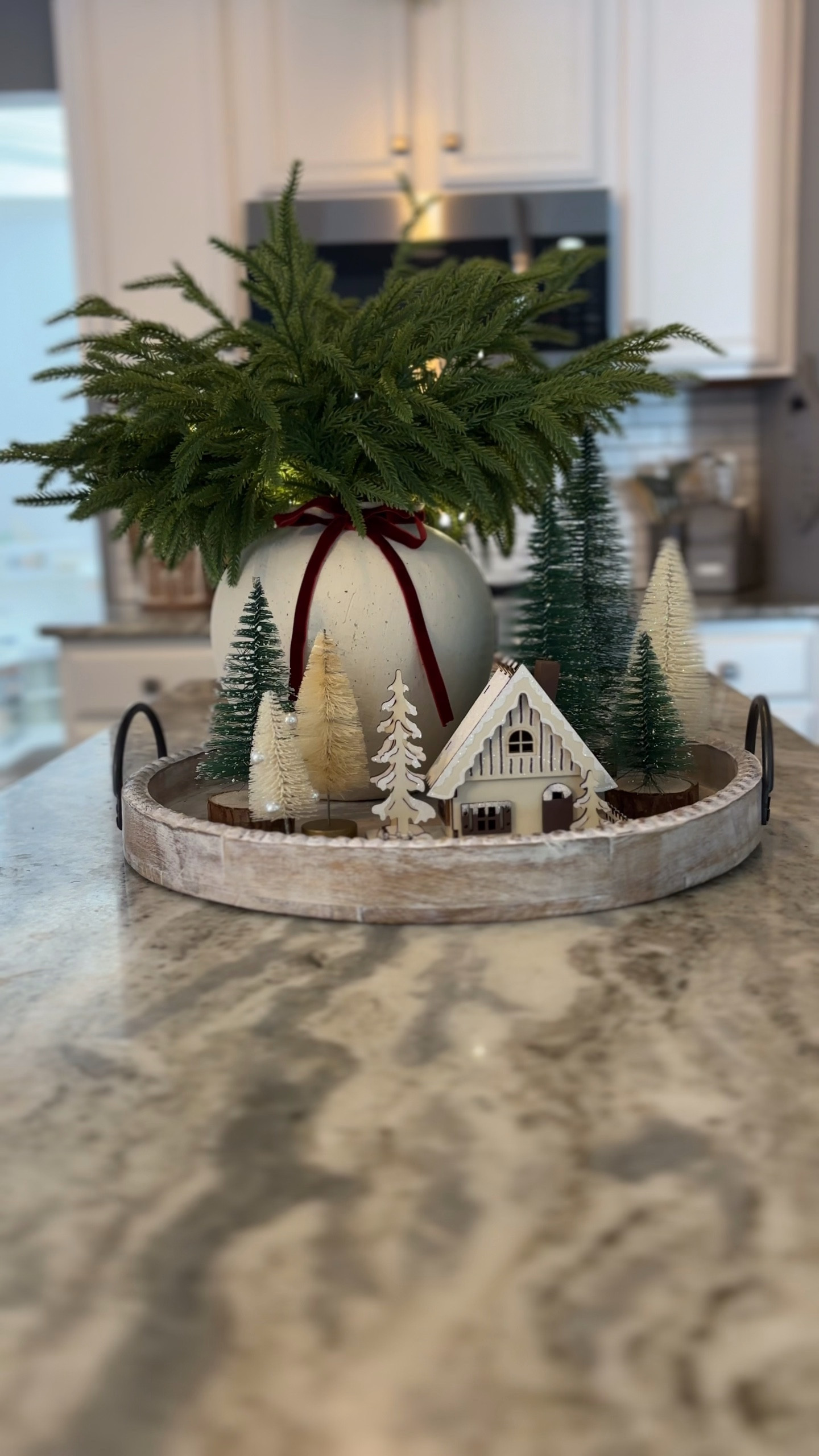A cozy Christmas centerpiece that brings all the warm, festive vibes ✨
Simple, cute, & perfect for adding a little magic to your kitchen display. 🎄

Comment “Shop” to get the links sent straight to your inbox 🫶🏻














.
.
.
.
.
.
.
#christmasfinds #christmasdecor #christmaskitchen #christmascenterpiece #cozychristmas #christmaskitchendecor 

#LTKGiftGuide #LTKSeasonal #LTKHoliday