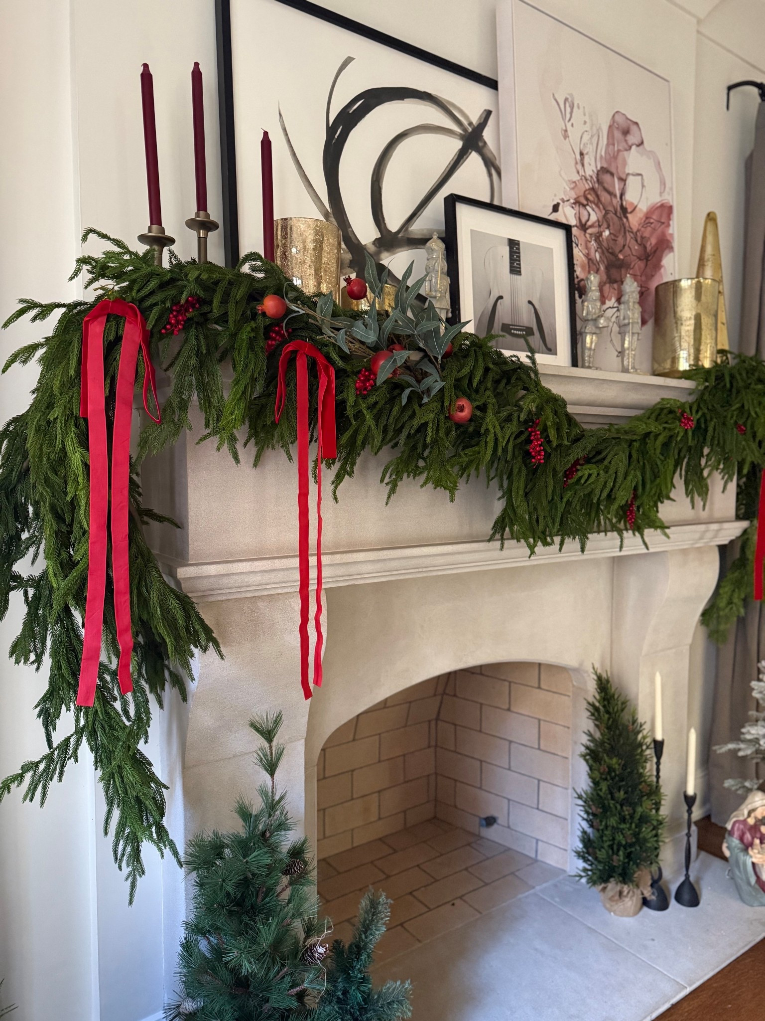 Mantle Decor!

#LTKHome #LTKHoliday