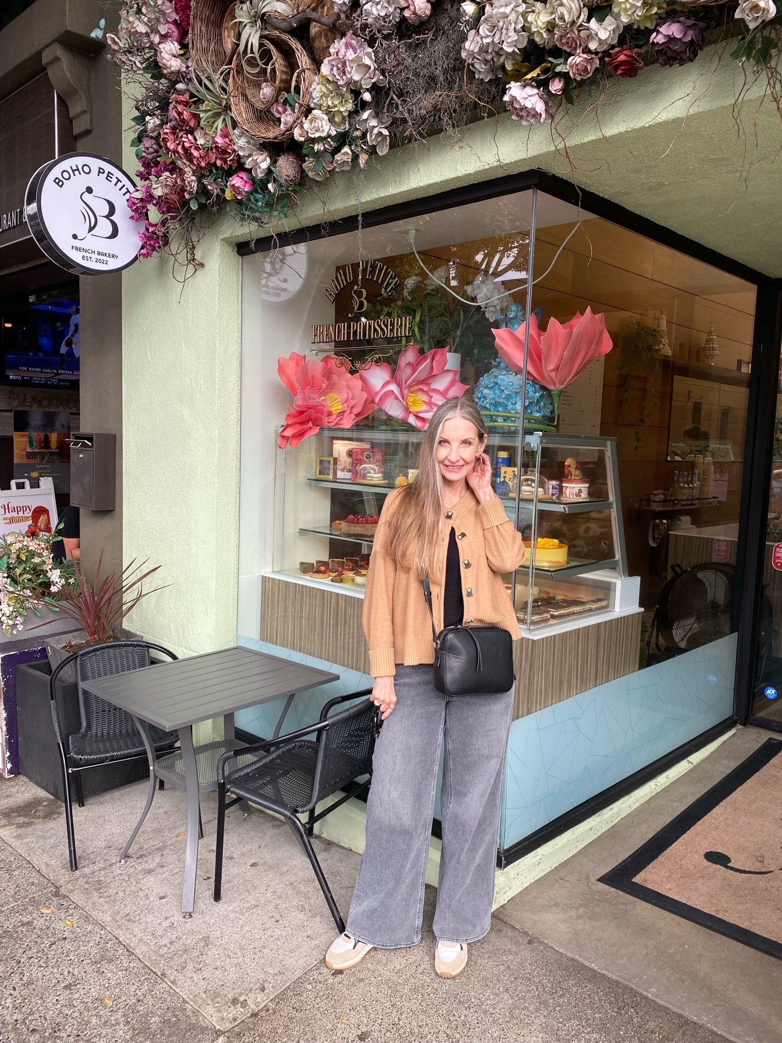 Casual, ready for fall, ootd. #ootd #croppedcardigan #crossbodybag #suedesneakers #sightseeing

#LTKSeasonal #LTKOver40 #LTKMidsize