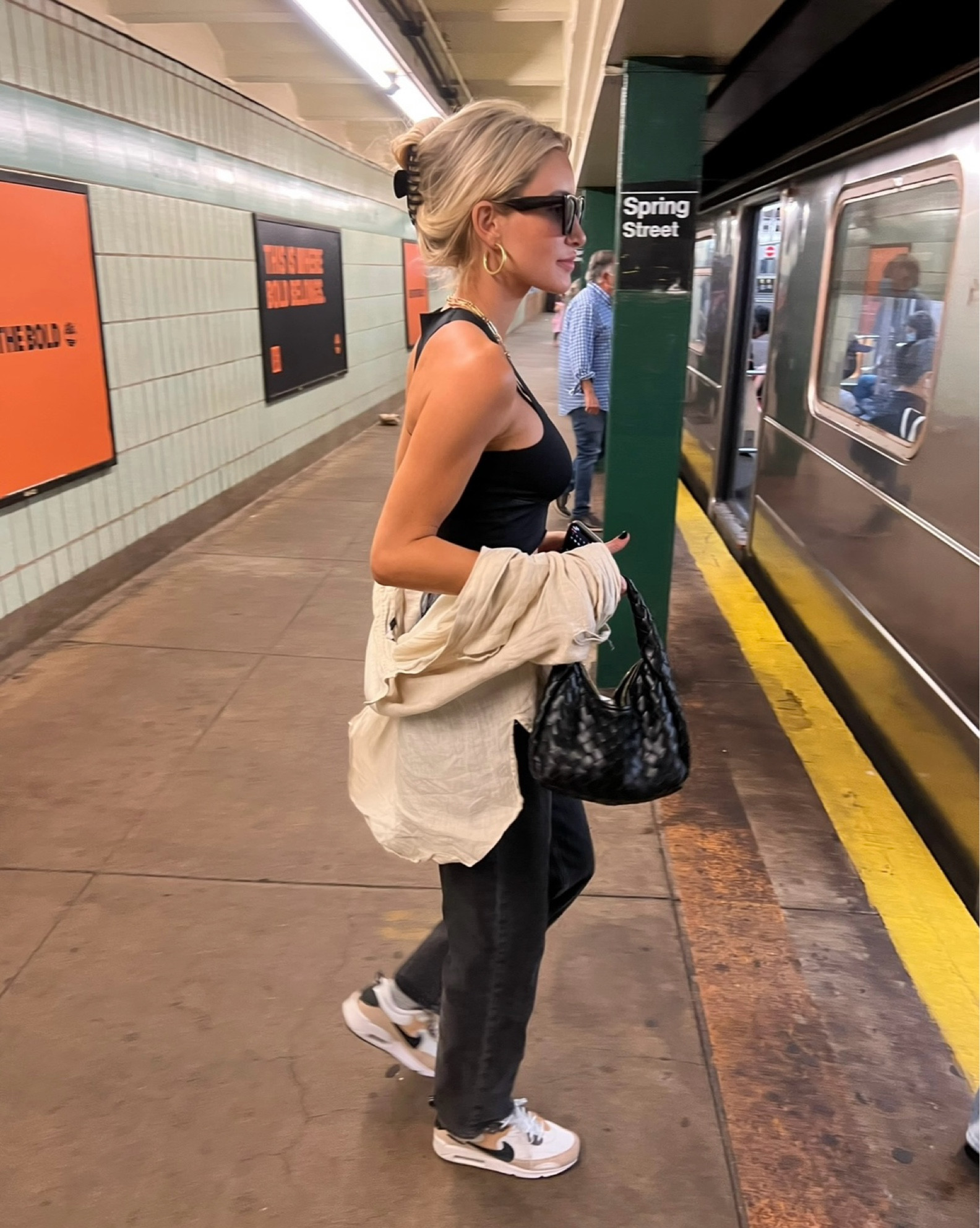 Saturday day fit 

#LTKTravel #LTKFindsUnder100 #LTKStyleTip